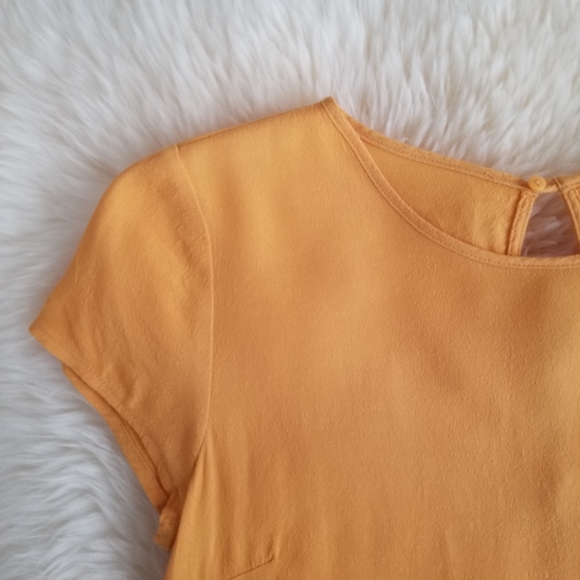 Forever21 | Yellow shortsleeve rayon blouse (S/P) - Picture 3 of 10
